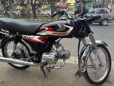 HONDA CD70 2024/2025 Totally genuine bike