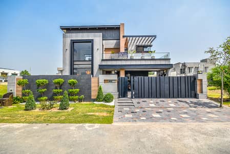 1 KANAL MODERN STYLISH HOUSE FOR SALE AT DHA PHASE 7