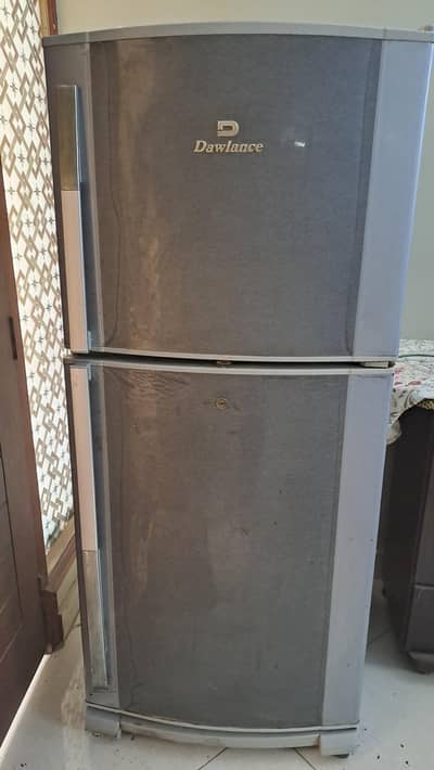 Dawlance Fridge medium