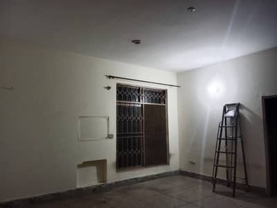 Highly-Desirable Upper Portion Available In Allama Iqbal Town For rent