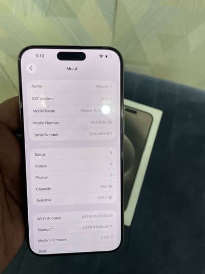 iphone 15 pro max. 256gb. Natural titanium