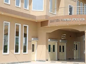  *WE ARE NEED FEMALES STAFF*