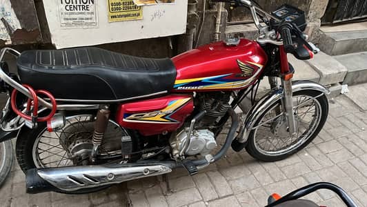 Honda CG 125 - 2019 Model - For Sale - Karachi