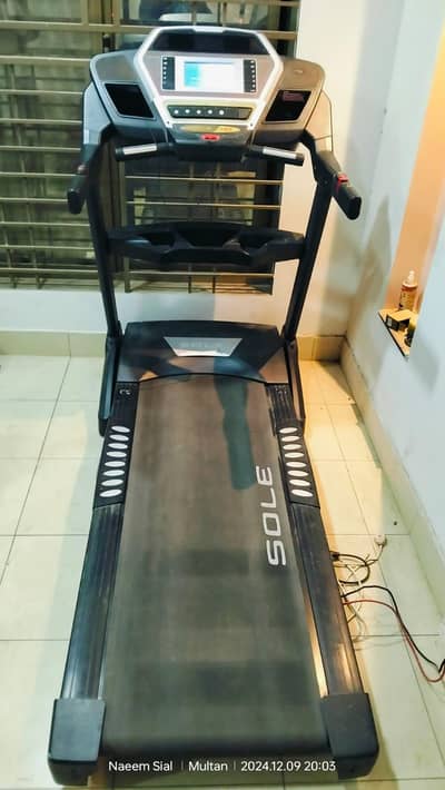 Treadmill/Treadmills/Running Machine/Jogging machine/Domestic Treadmil