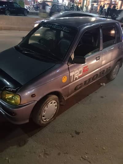 caore 2002 family used car