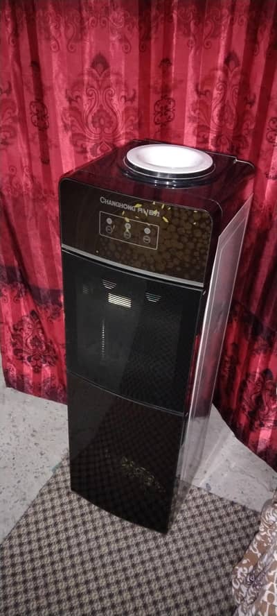 Water Dispenser/ High Quality/ 2 Taps/ With Mini Refrigerator