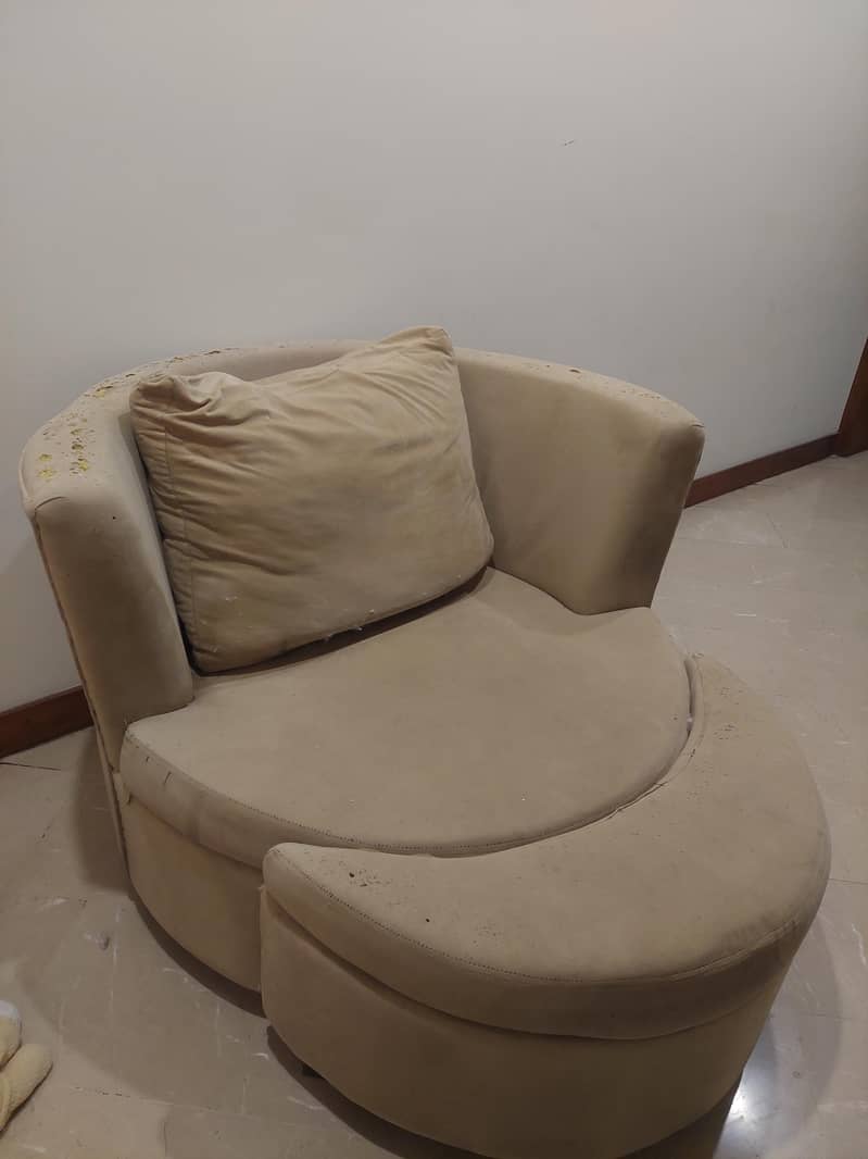 Used Single Sofa 0