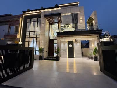 10 Marla Brand new Luxury Sapnish House For Rent Bahria Town Lahore