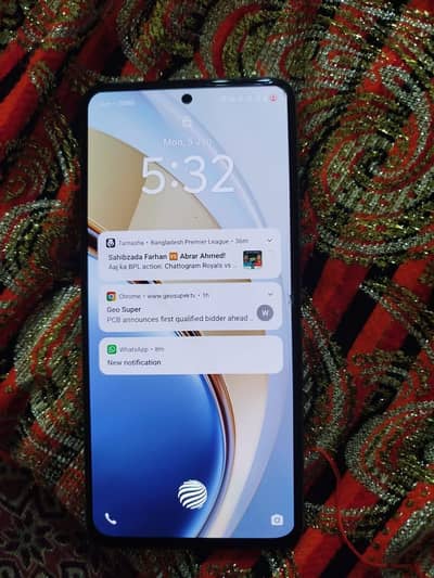 vivo y200 8+8 (256GB)