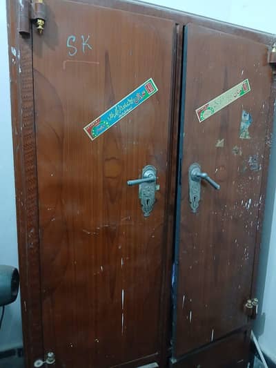 Steel Wardrobe Double door (almari)