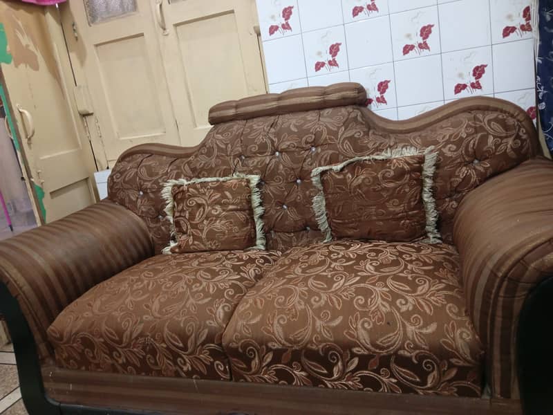3 sofa 4