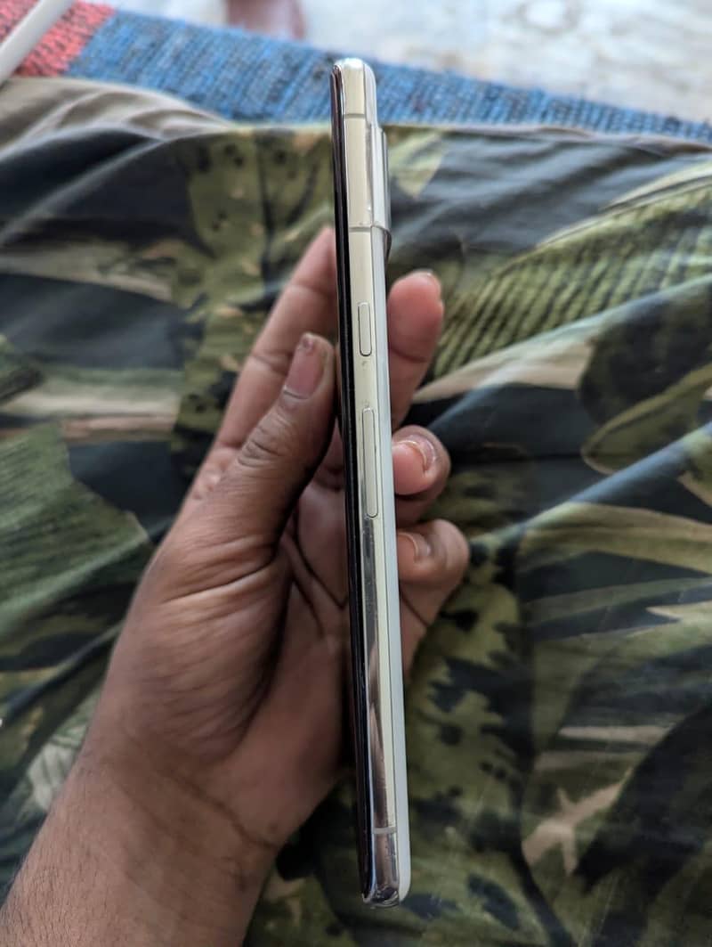 Google pixel 7 pro 1