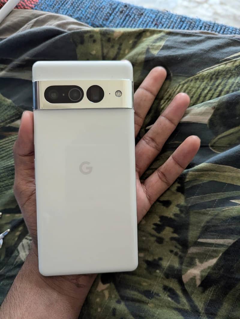 Google pixel 7 pro 2