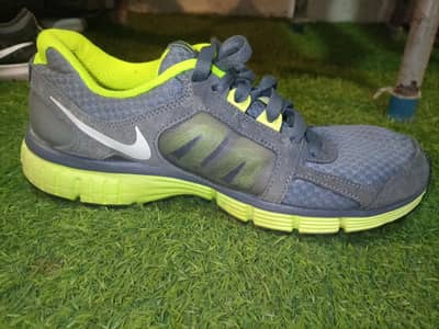 6.5 size NIKE Support shoes For Mans And Womens