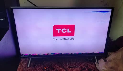 TCL LED 32" Smart TV | Wifi | Full HD | Urgent Sale