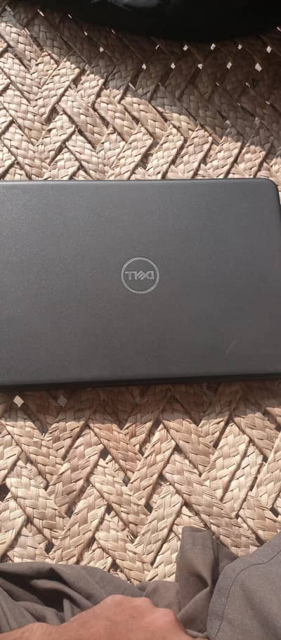 Dell latitude 3310 ,8 GB RAM, 256GB ssd, Graphic card