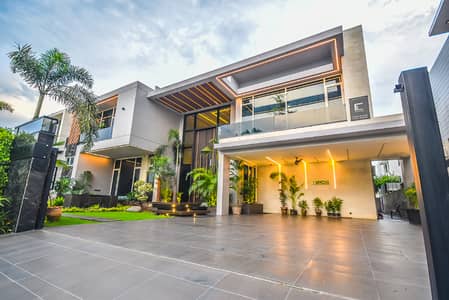 2 KANAL FULLY FURNISHED VILLA FOR SALE AT DHA PHASE 6 LAHORE