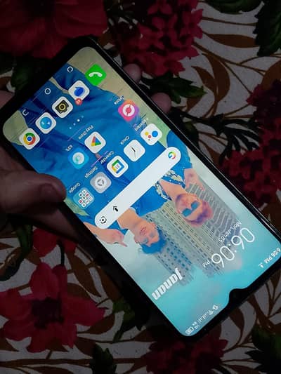 ye mobile sell Karni ka leye agar Kise bhi ko chaye to batao