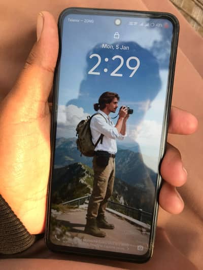 Mobile phone vivo y28