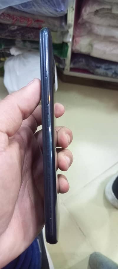 Infinix smart 5 3gb 64gb box mobile just glass change biki ok ha