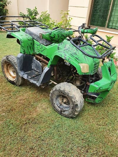 4 wheeler Quad bike