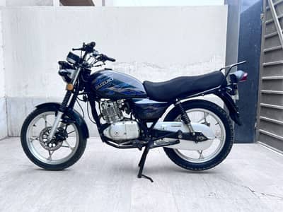 Suzuki GS 150 SE 2021