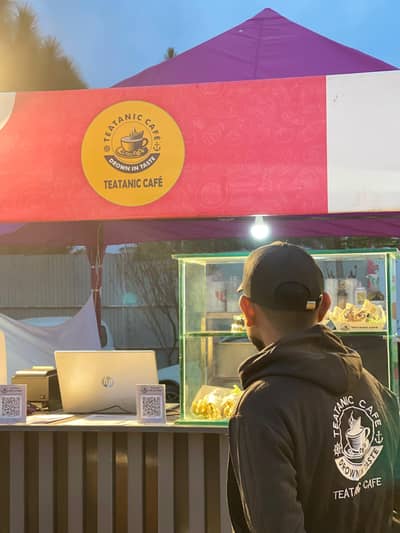 fast food restaurants