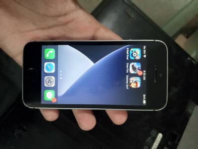 apple iphone SE for sell