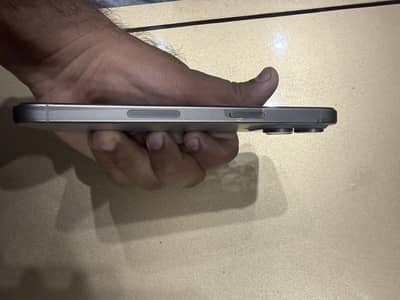 Iphone 15 pro max jv