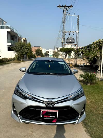 TOYOTA COROLLA ALTIS GRANDE 1.8 X BLACK ROOM 2021/2022