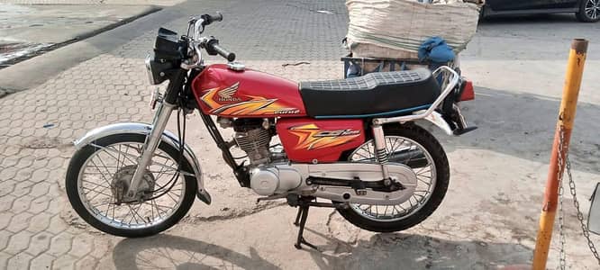 Honda 125 first owner 20/21