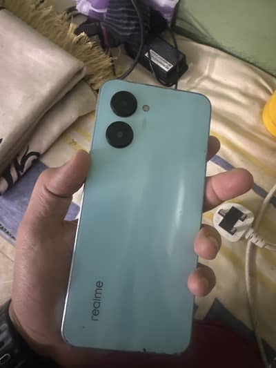 Realme c33