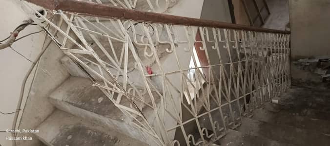 Stairs Grill/railing Heavy weight Iron