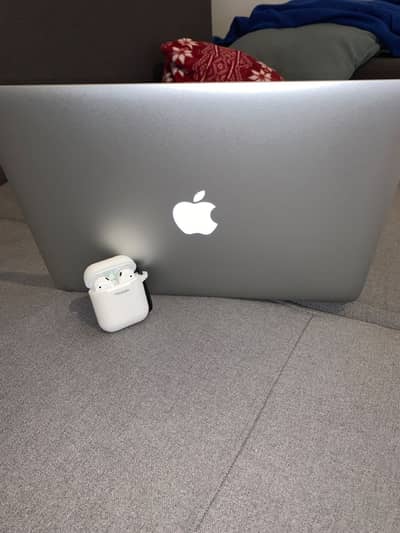 MacBook Pro M4 Chip – Premium Laptop, Excellent Condition