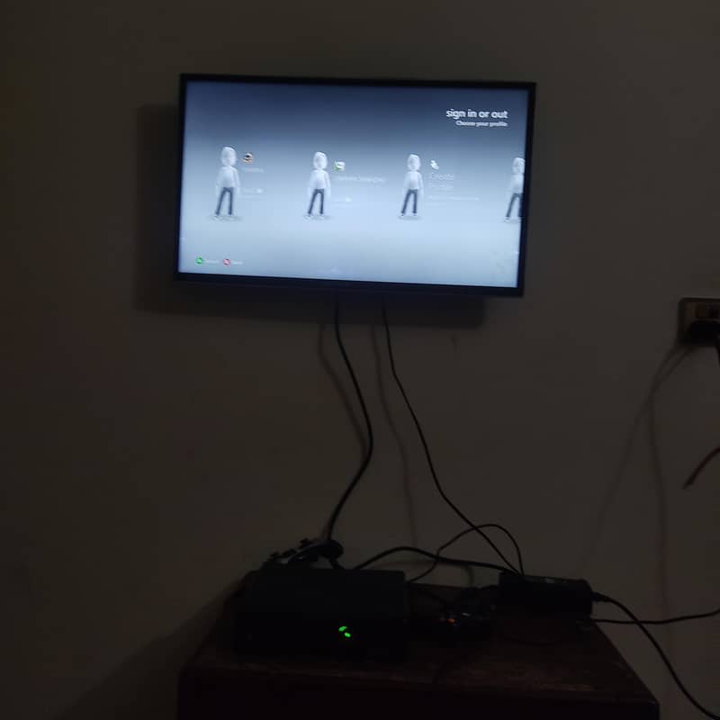 xbox 360 with controller 1