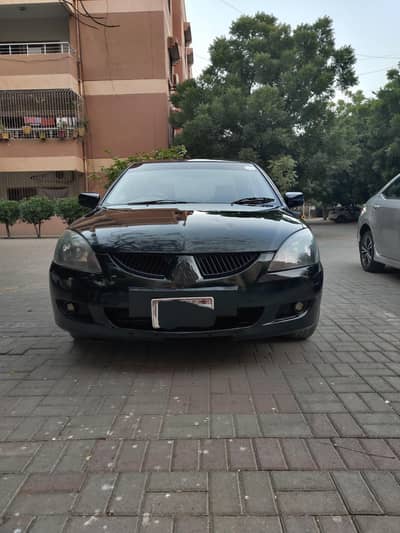 Mitsubishi lancer 1.6 GLX