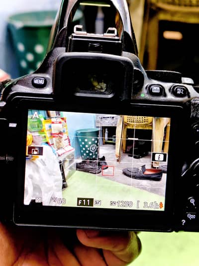 Nikon D5600 18-140 mm