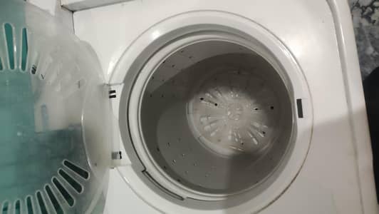 100BS washing n dryer