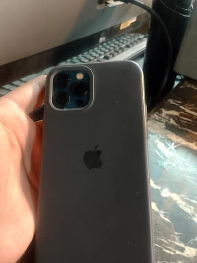 iphone 12pro non 128 waterpack camera 1x pa blur hay