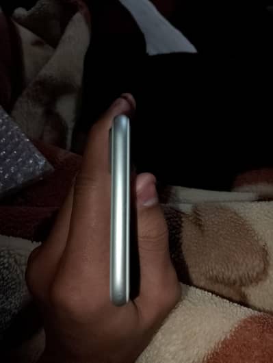 iphone 7 plus 128 gb non pta only board repair ka masla ha