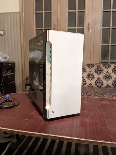 PC for sale condiction  10/9