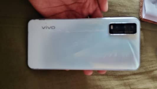 vivo y20