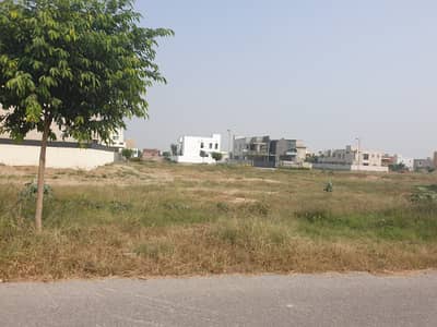 Prime Residential Plot for Sale DHA Phase 7, Y Block