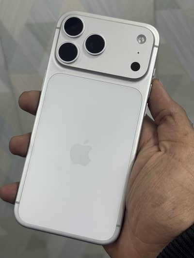 Iphone 17 pro max white jv complete box