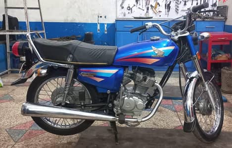 Honda 125 CG urgent sale Whatsapp contact 0328/7241/130