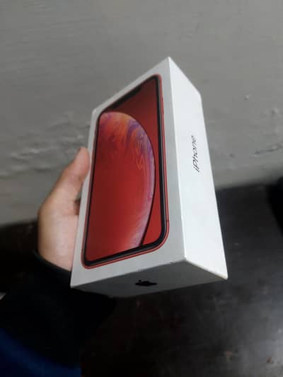 iPhone XR Bypass 64gb with box READ FULL AD