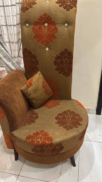 2 Single Seater high back used chairs