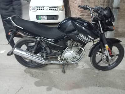 Yamaha YBR  argent sale