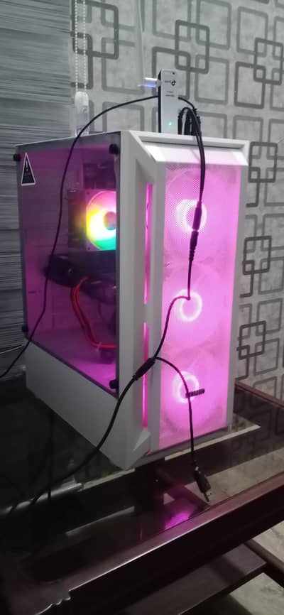 Gaming pc for sale 10/10 condition