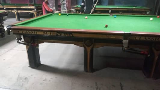 Snooker table steel cushion